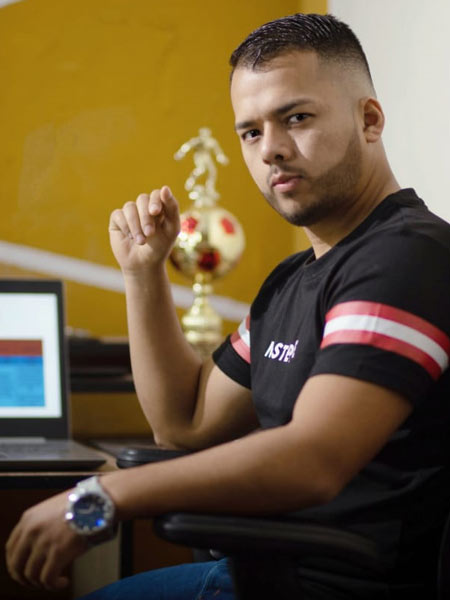 GUISEPPE HERRERA